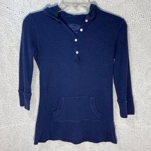GAP Waffle Henley